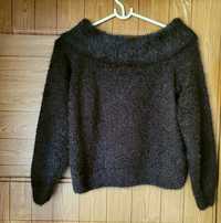 Czarny puchaty sweterek sweter Mohito XS 34 bluza