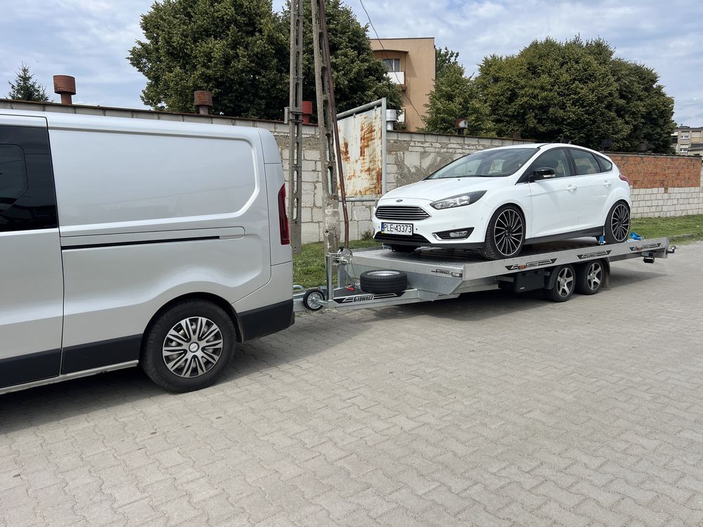 Wynajem laweta przyczepa do transportu samochodów pojazdów aut