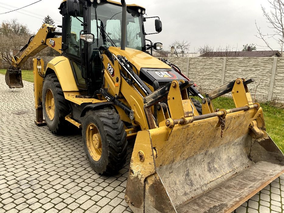 Koparko ładowarka CAT 2022r.