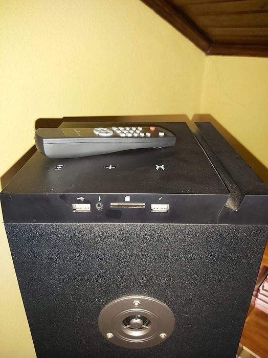 Coluna Sound Bar Energy Tower 8 Bluetooth 100W