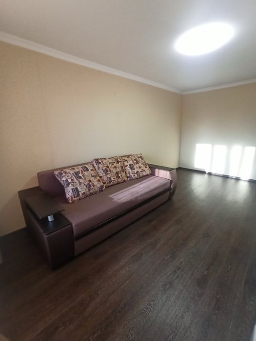 Здається вперше гарненька 3х кімнатна квартира в ПЗР