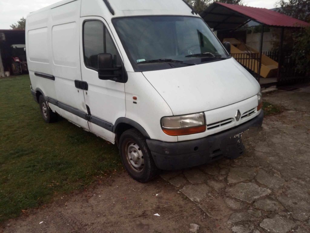 Sprzedam Renault Master 2,2dCi na części