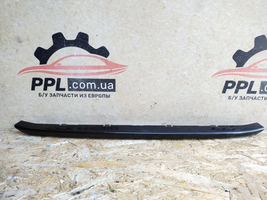 BMW 2 F22 F23 14-21 молдинг бампера переднего накладка 51117314334