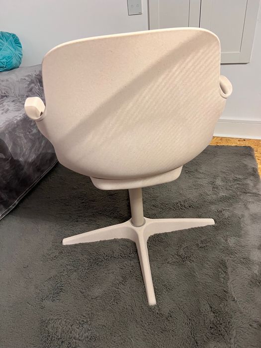 Cadeira para escritório em casa - Impecável!