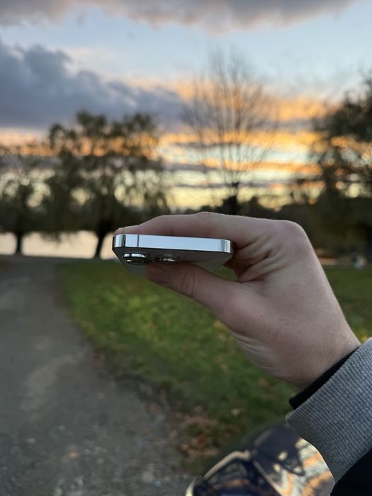 Iphone 14 Pro 256gb neverlock silver Айфон 14 Про 256гб неверлок