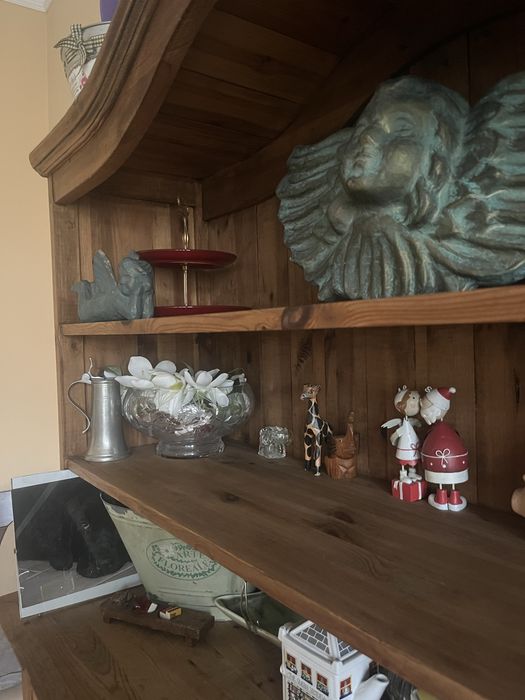 Unikatowy kredens w stylu rustykalnym