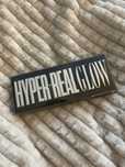 Paleta do makijażu Mac Cosmetics hyper real glow idealny prezent