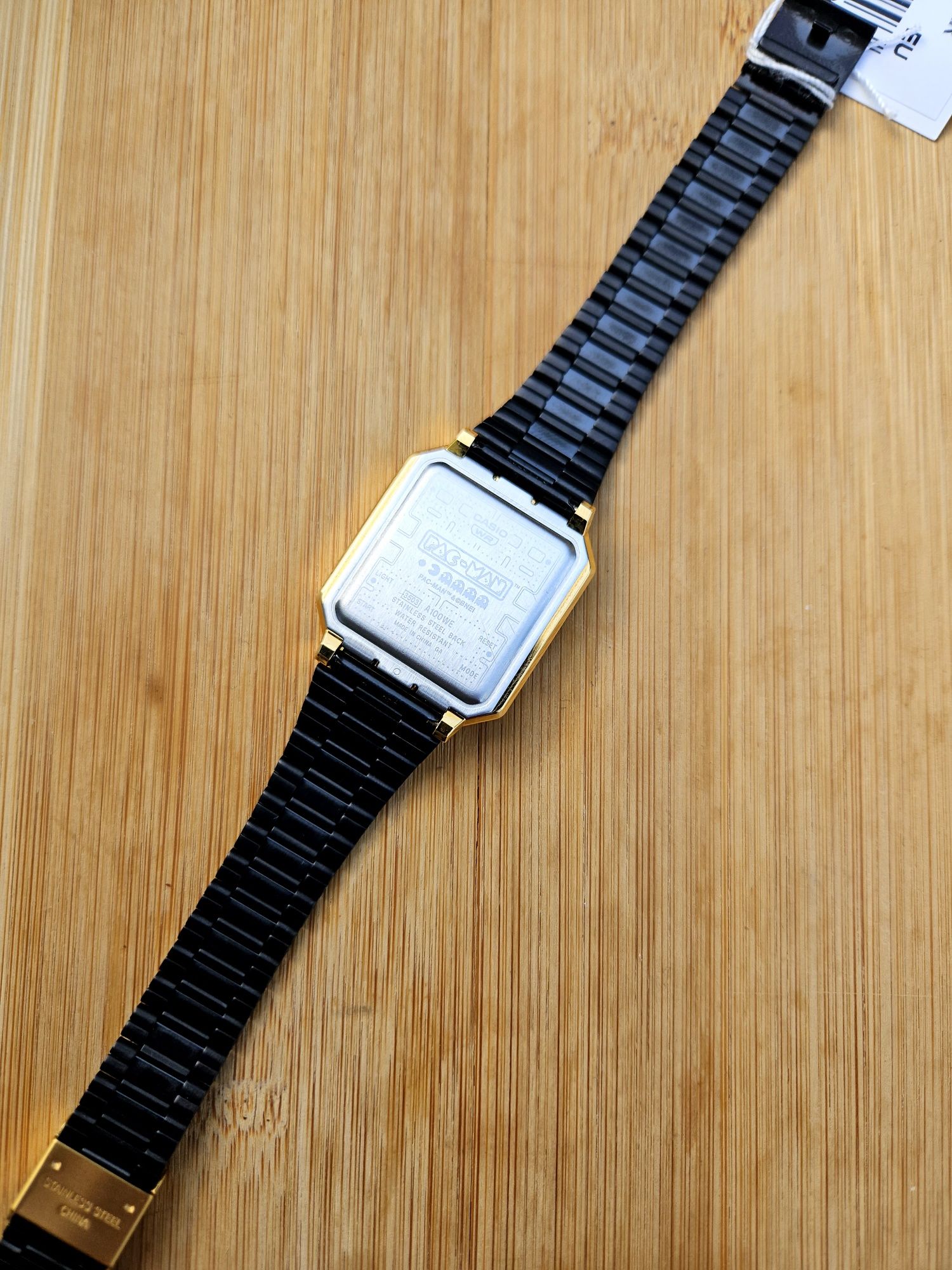 Zegarek Casio Pacman