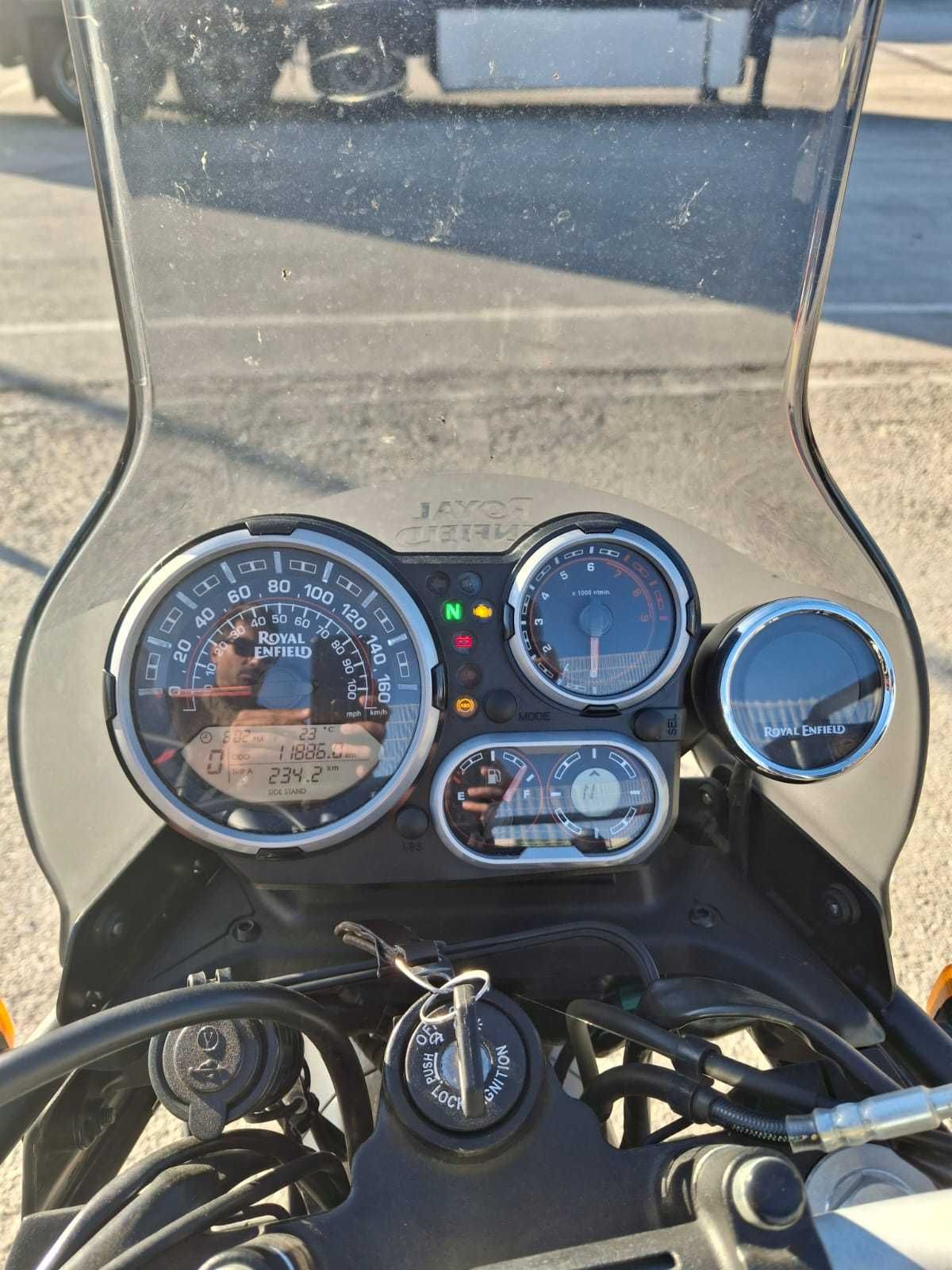 Royal Enfield Himalayan 411cc 2021