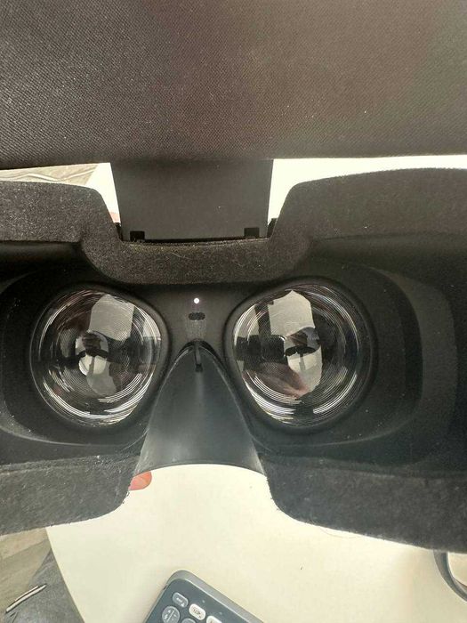 VR окуляри Oculus Rift S повний комплект