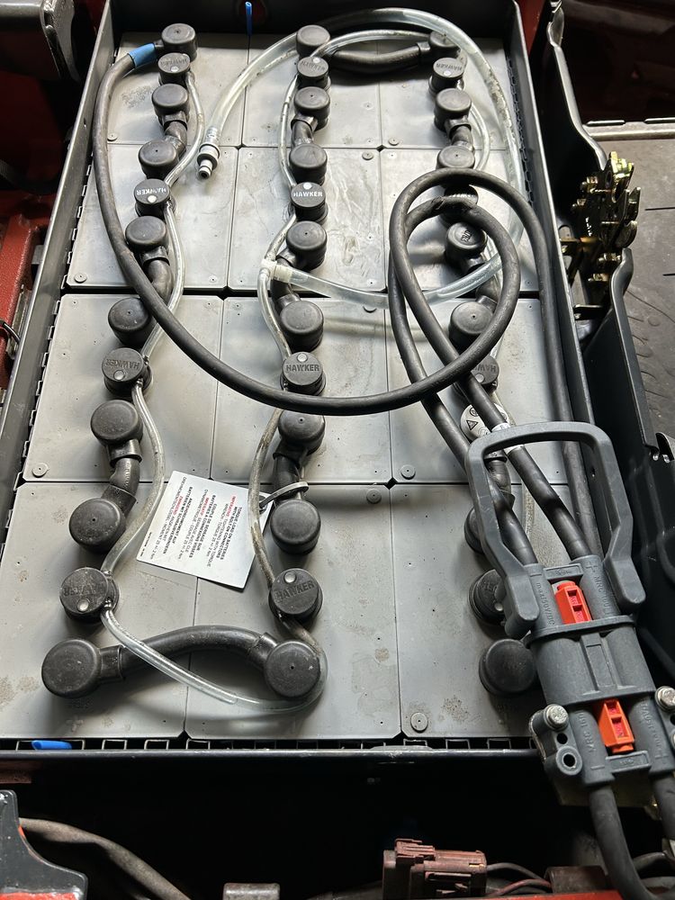 Linde E15 -01  bateria 2017rok E14 wózek elektryczny