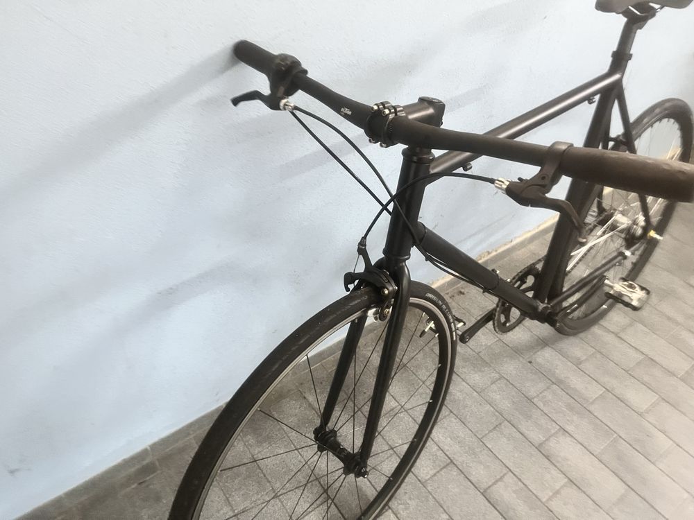 Bicicleta cidade Shimano Nexus 3. Nao single speed.