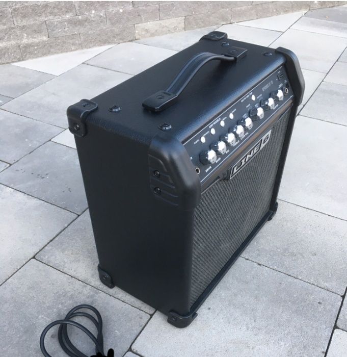 Комбоусилитель Line 6 SPIDER IV 15w