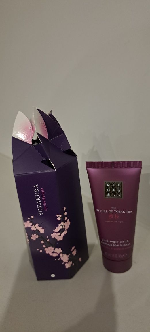Rituals peeling Yozakura