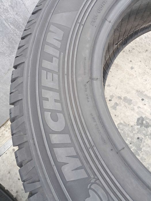 Резина зима 80% протектор Michelin 265/65 R17  Latitude Cross