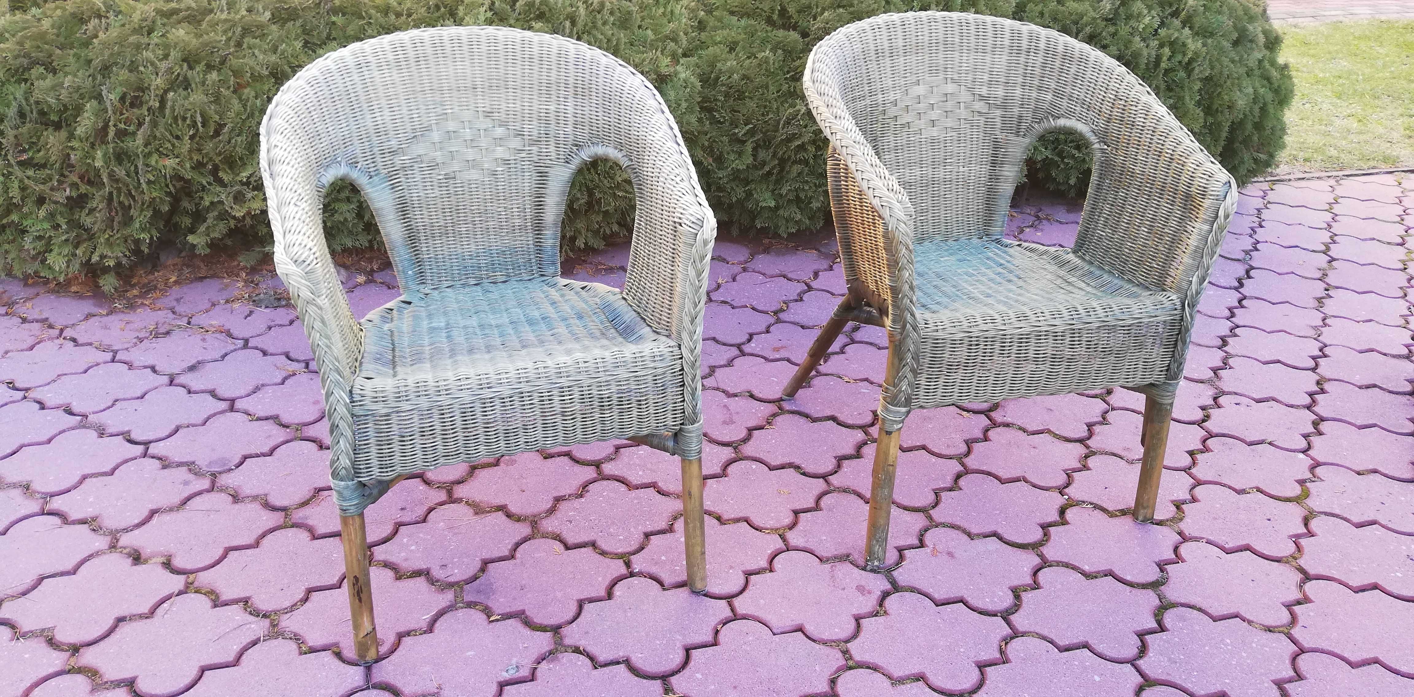 fotelik rattanowy zielony wypoczynek taras balkon krzesło wiklina