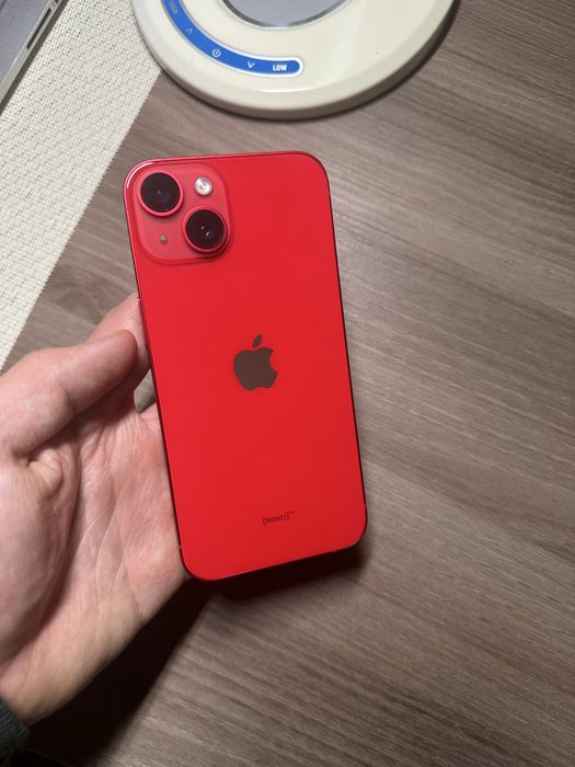 Iphone 14 128 gb red идеал