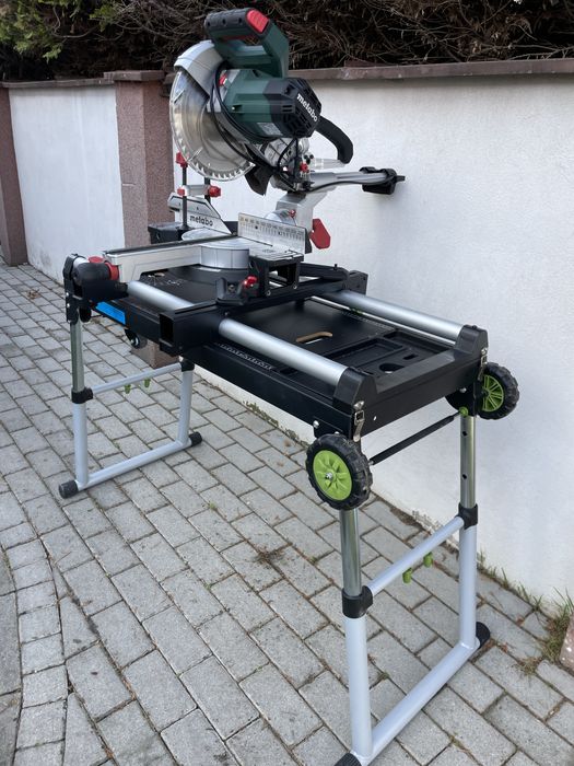 Wynajem ukosnica z stolem multifunkcyjnym