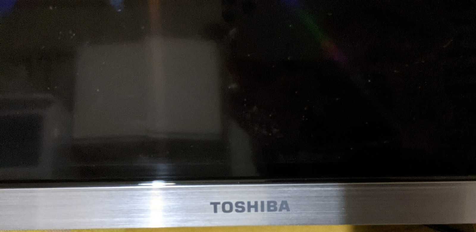 Продам Телевізор 32" Toshiba 32L5660EV вживаний