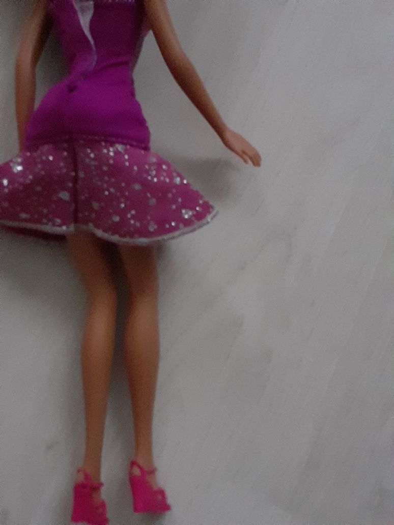 Lalka Barbie.   .