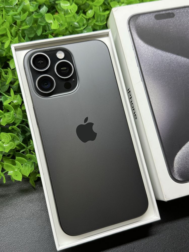 iPhone 15 Pro Max, 256Gb, Black Titanium (Neverlock) Айфон 15 Про Макс