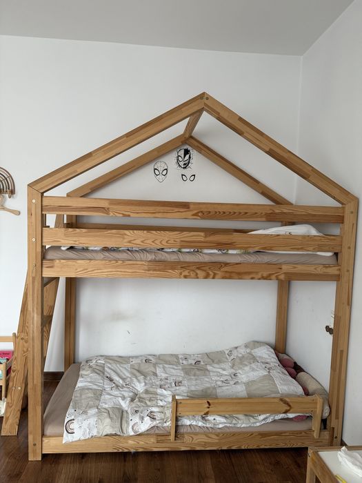 Lozko pietrowe z materacami