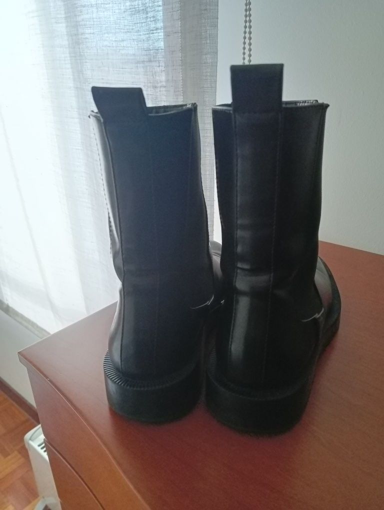 Botins tornozelo