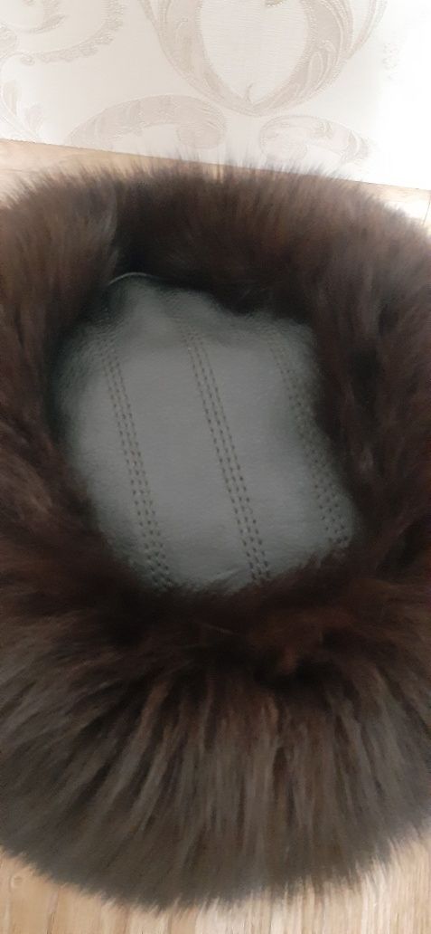 Продам шапку жіночу