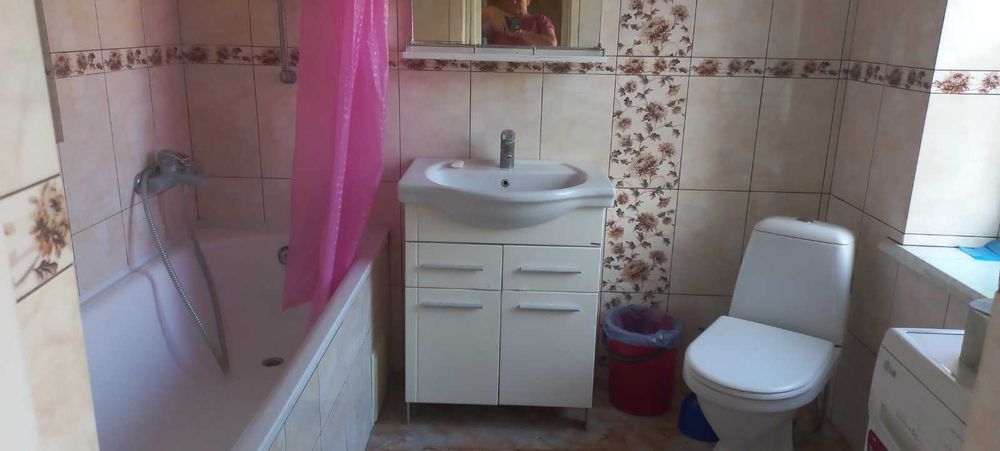 Здам частину будинку,центр