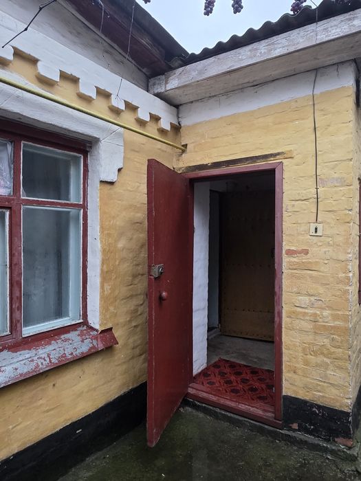 Продаж частини будинку