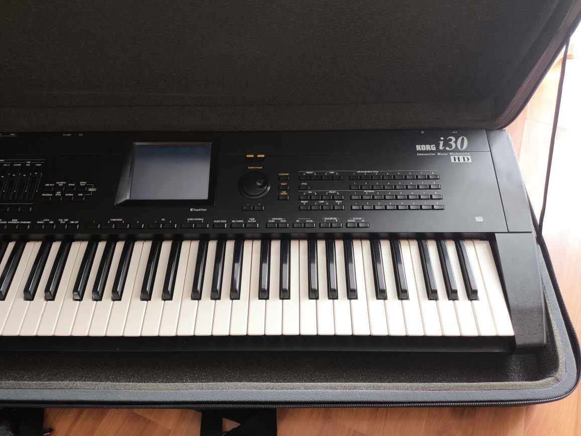 Klawisz workstation Korg i30 HD