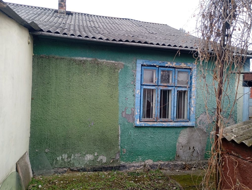 1/2 дома вул. Кармелюка Чернівці,район віниченка