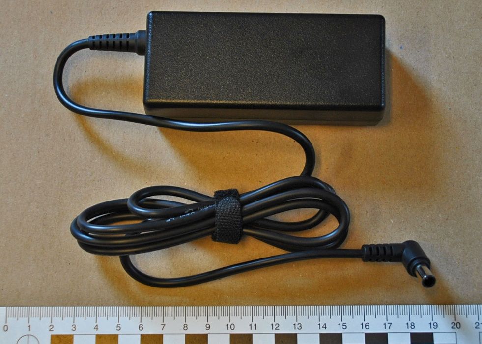 ładowarka do laptopa SONY 16V, 3,75A