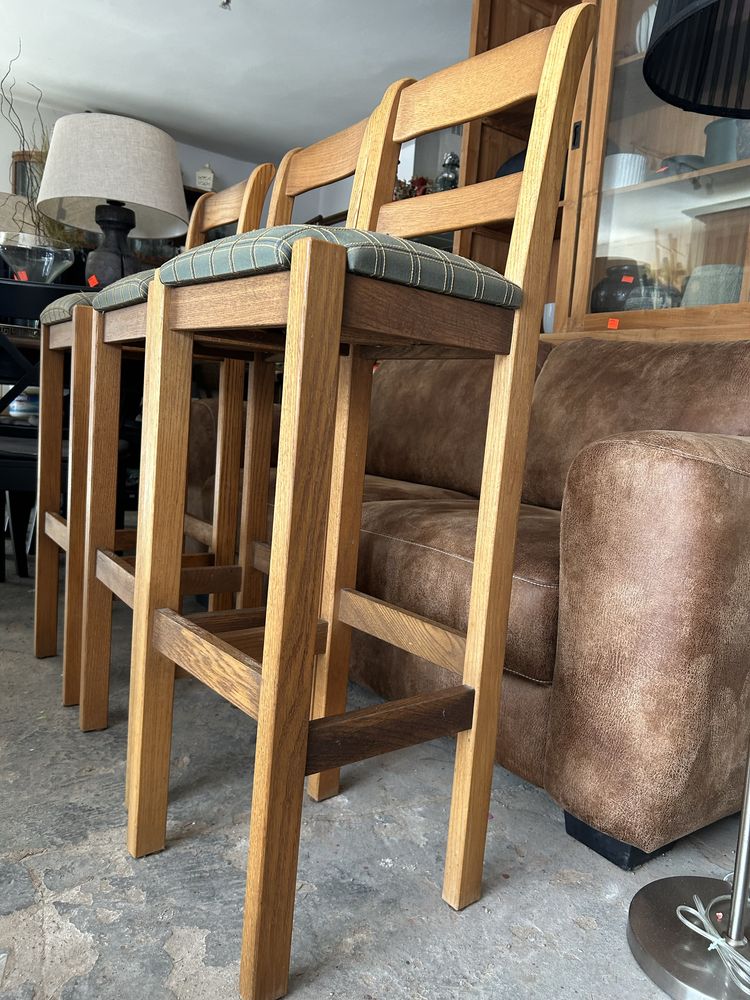 Krzesła barowe drewniane 3sztuki