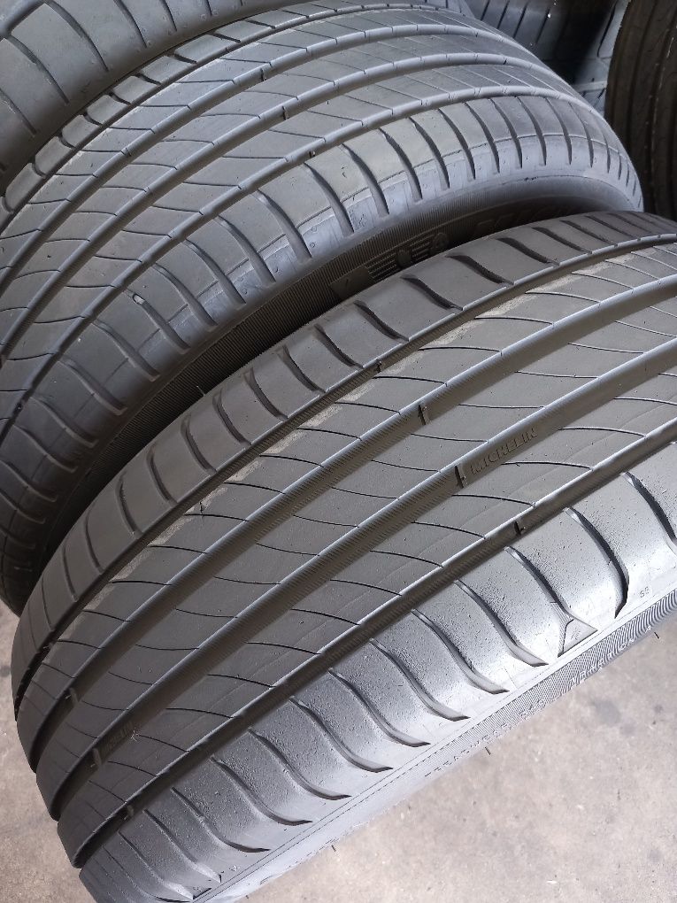 Pneus 185/60/15 Michelin Primacy4, Goodyear Efficient Grip Performance