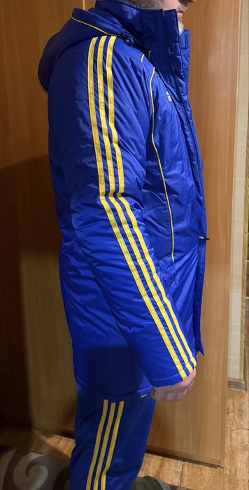 Чоловіча куртка та костюм збірної Украіни по футболу