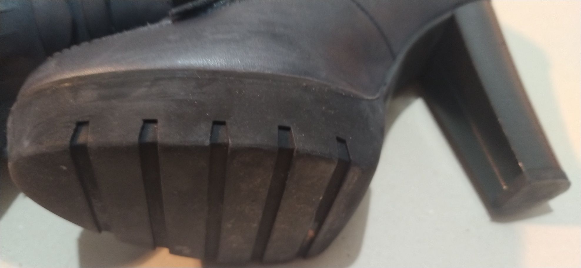 Sapatos  em pele