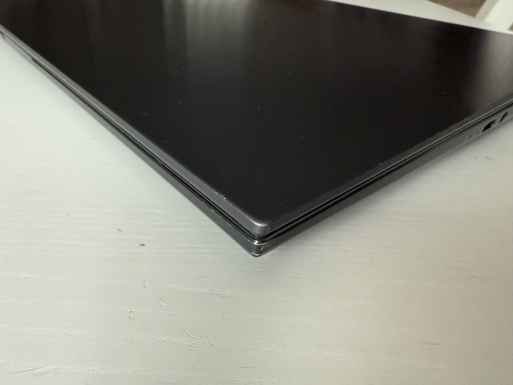 Laptop do gier Asus ZenBook Pro 15 UX535 i5-10gen 16GB 1TB SSD 4K OLED