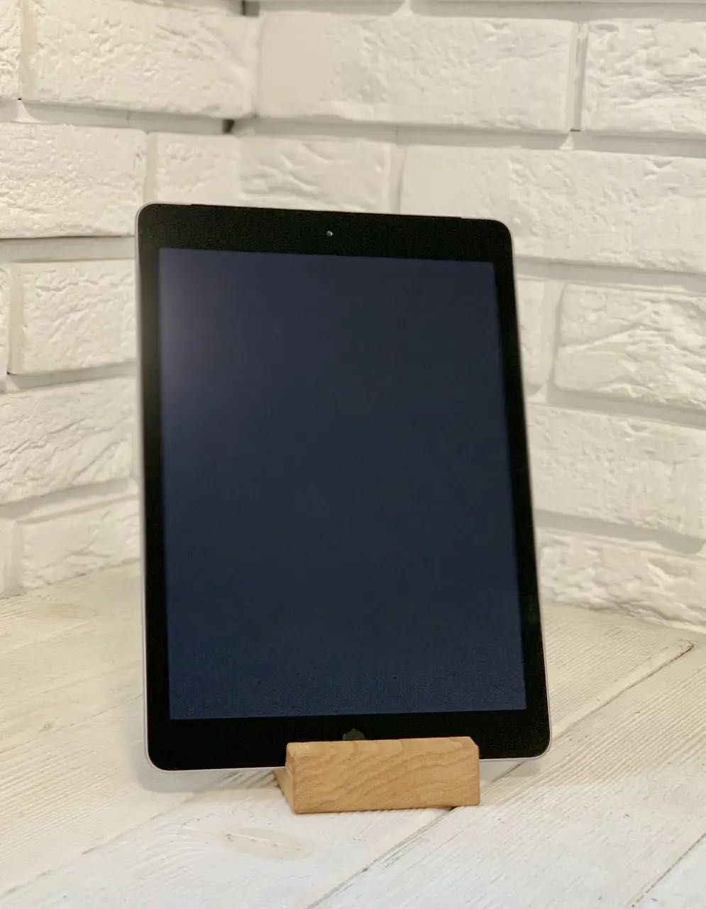 iPad 6 покоління 9.7 128gb space Gray ідеал з гарантією Без обмежень