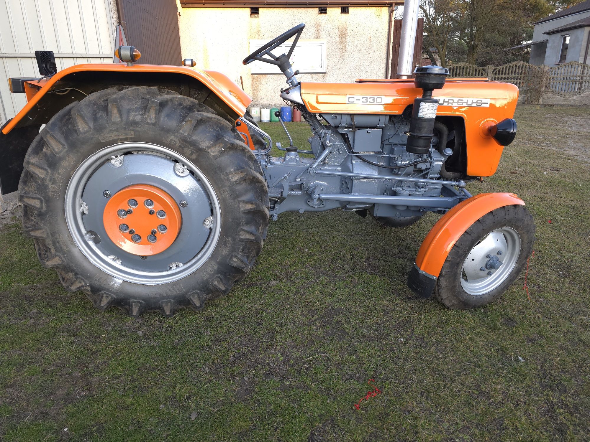 Ciągnik  ursus c328