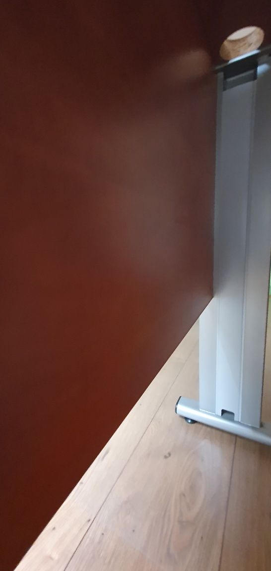 Komplet, biurko Svenbox 160x90  z komodą na kółkach  i organizerem