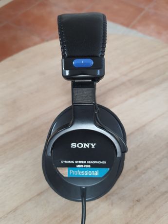 sony mdr-7506 headphones