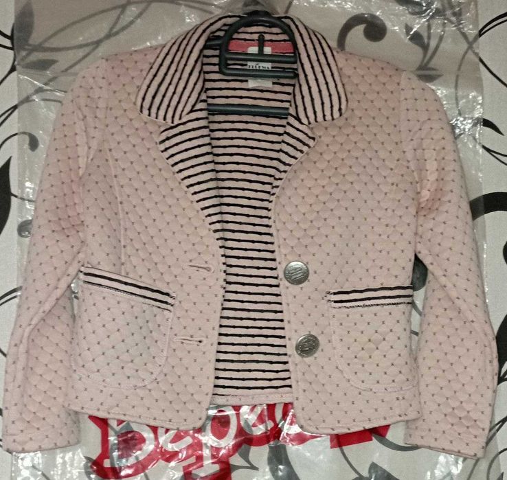 Піджак кофта 122 розмір 6-7 років