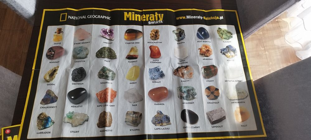 Kolekcja MINERAŁY ŚWIATA National Geographic + pudełko