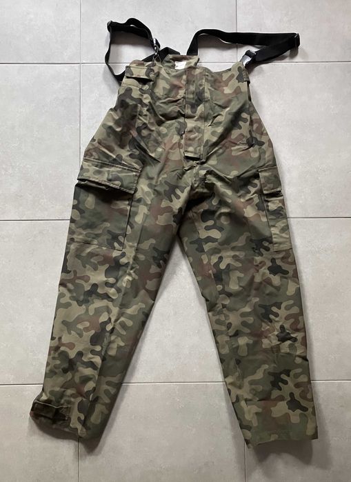 Spodnie wojskowe z membraną