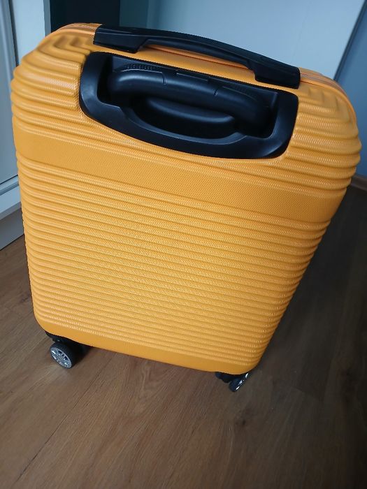 Walizka marki Ochnik