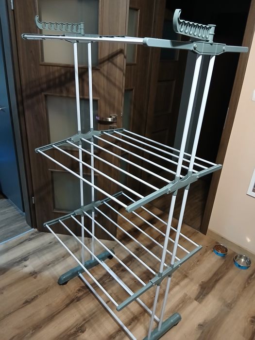 Suszarka stojąca na pranie