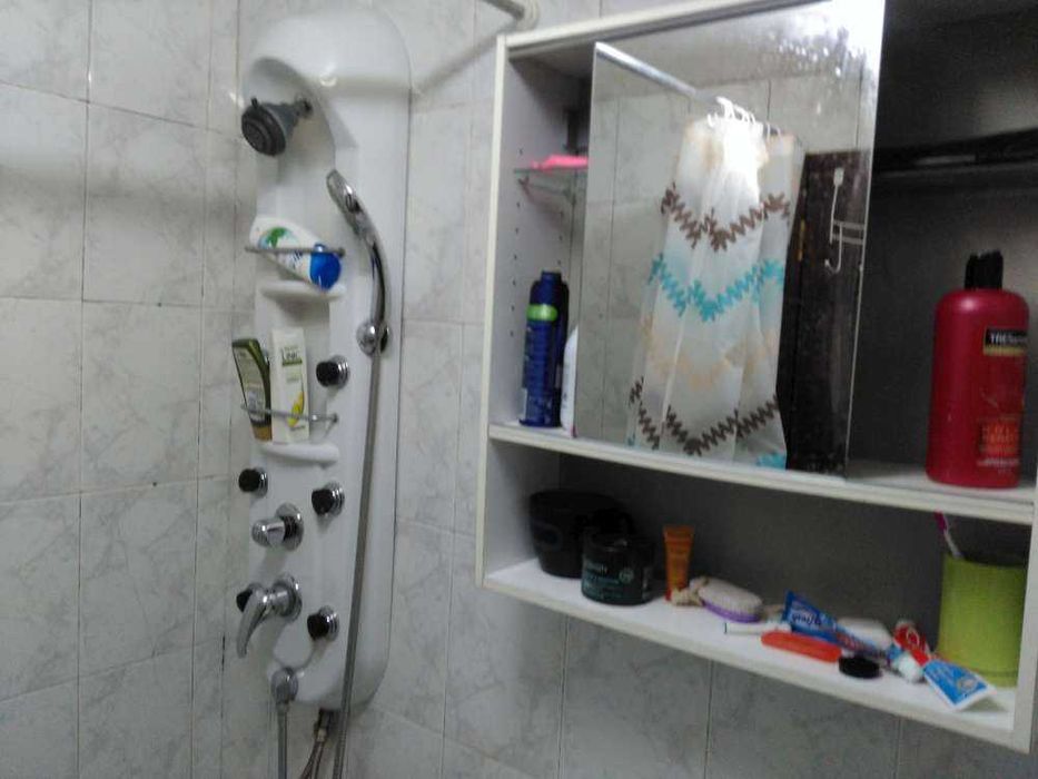 Sotão(QUARTO)+ wc privado. Teto BAIXO. Centro Lisboa. Com CAUÇÃO.