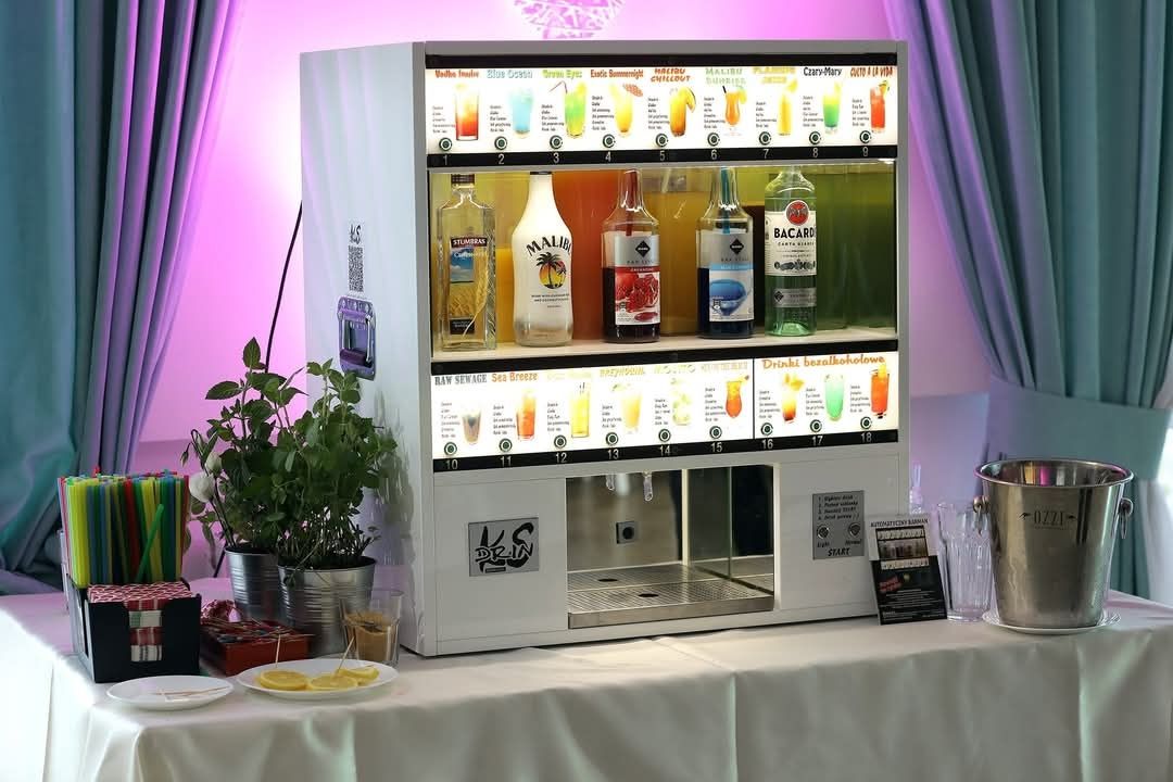 Automatyczny DrinkBar