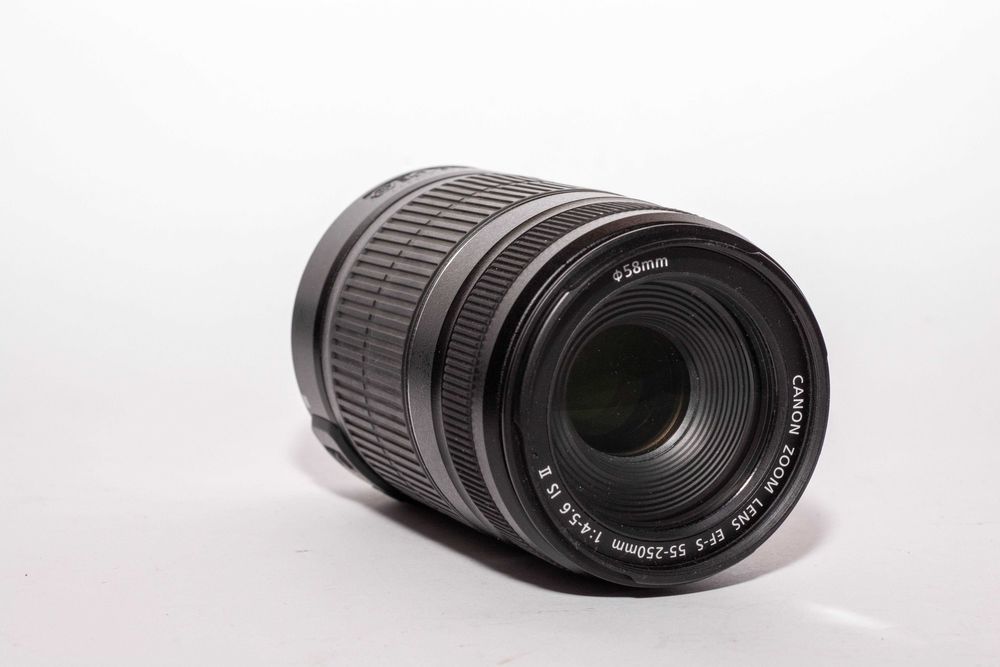 Canon 55-250mm f/4-5.6 II - Canon EF-S